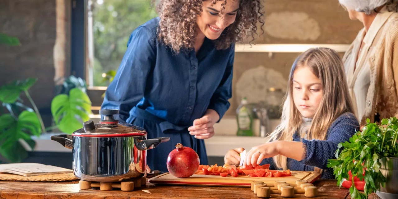 Manger, c’est aussi communiquer