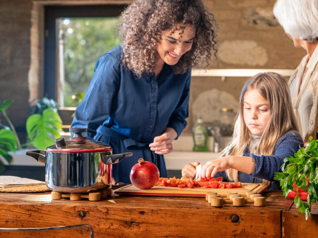 Manger, c’est aussi communiquer